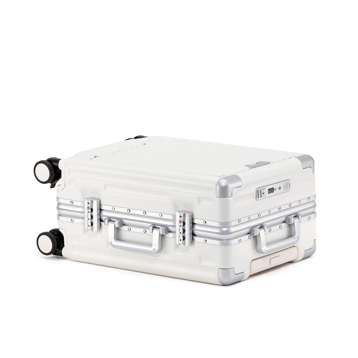PRIME CHECKED SUITCASE WHITE | PORTABLE USB-C CHARGER